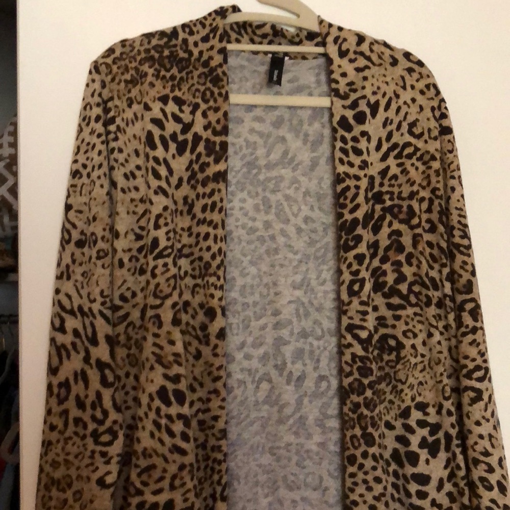 Leopard Duster. - Picture 2 of 4
